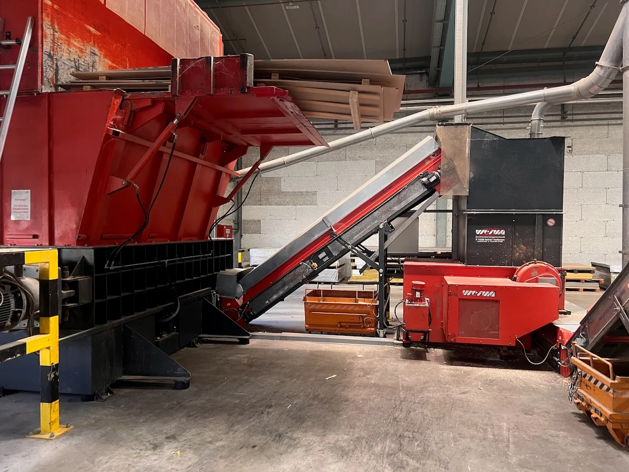 Linea di trituratori