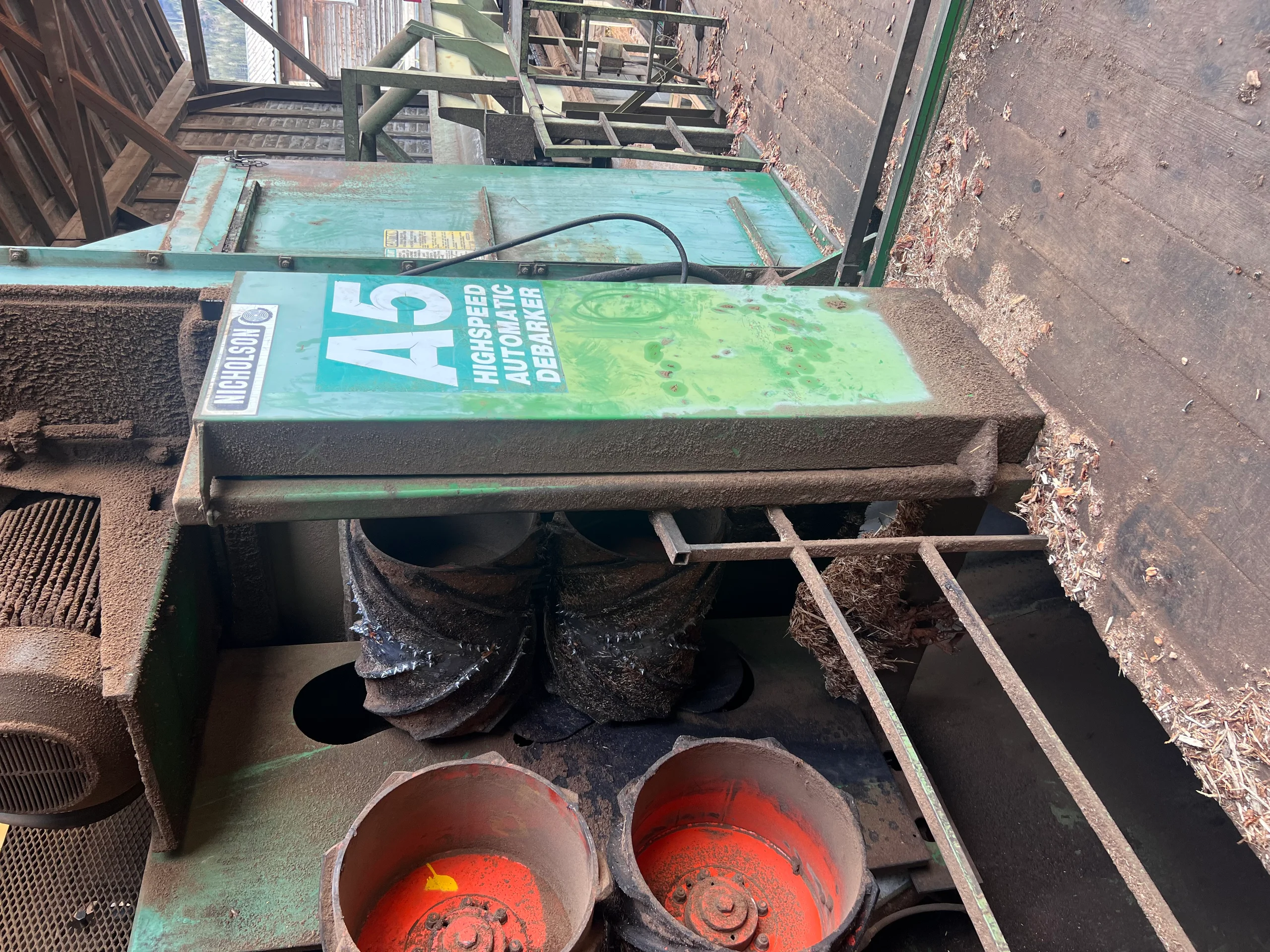 Impianto di selezione dei tronchi con scortecciatore - Immagine 3