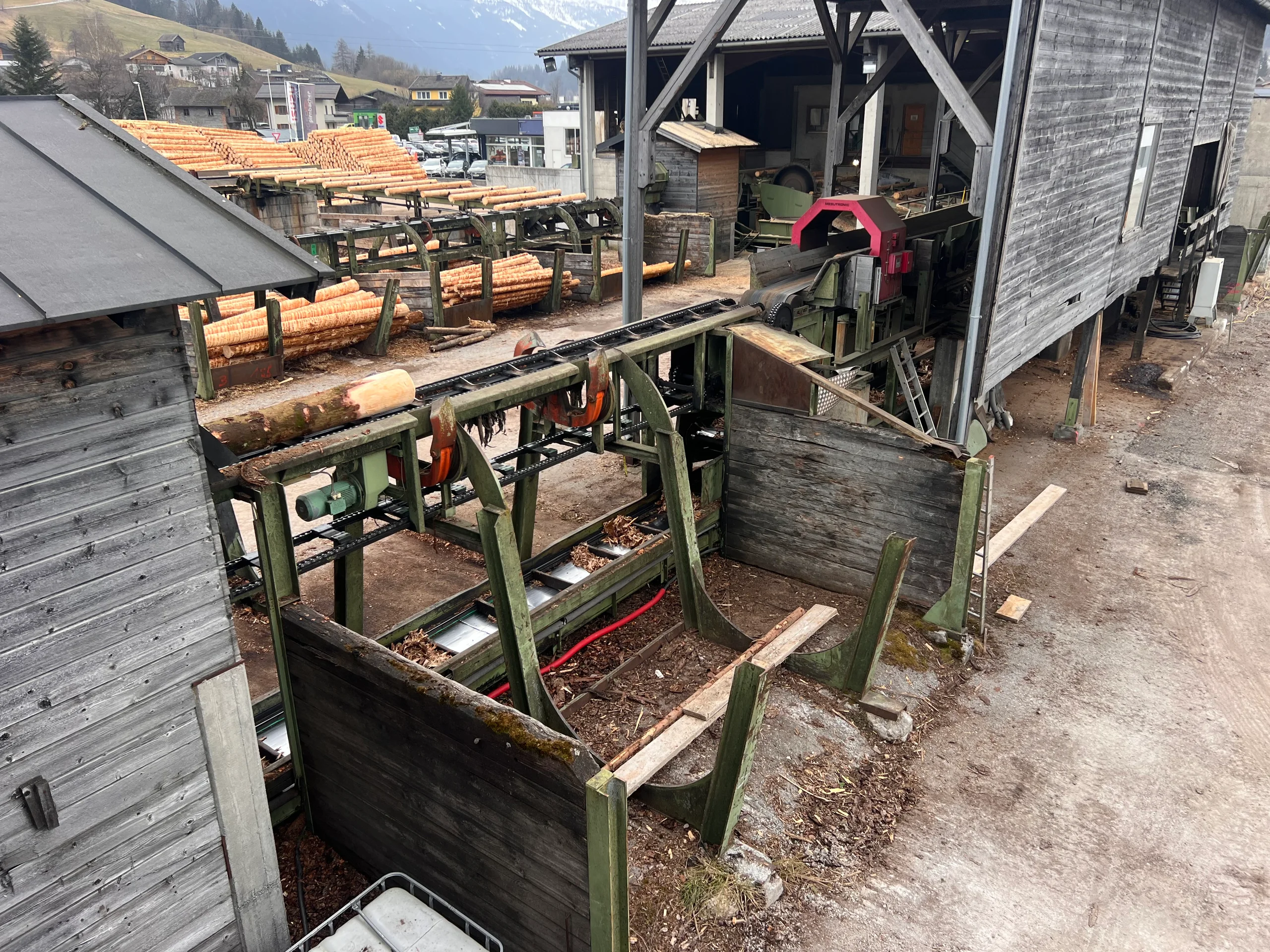 Impianto di selezione dei tronchi con scortecciatore - Immagine 19