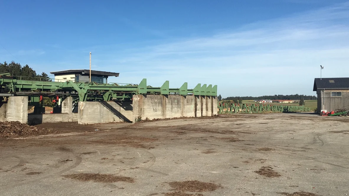 Deposito di tronchi per legname corto e lungo - Immagine 12