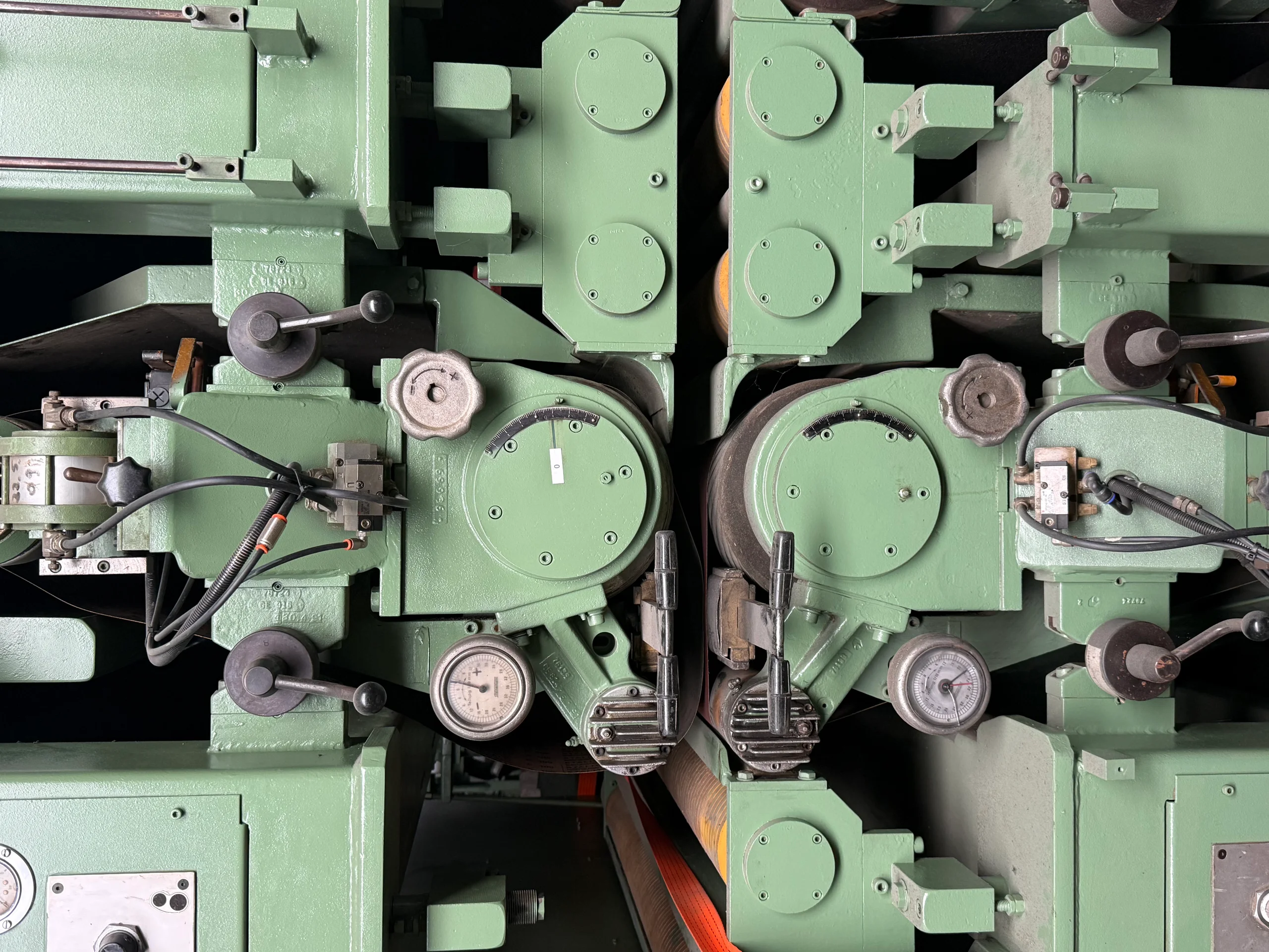 Macchina per la rettifica delle piastre - Immagine 11