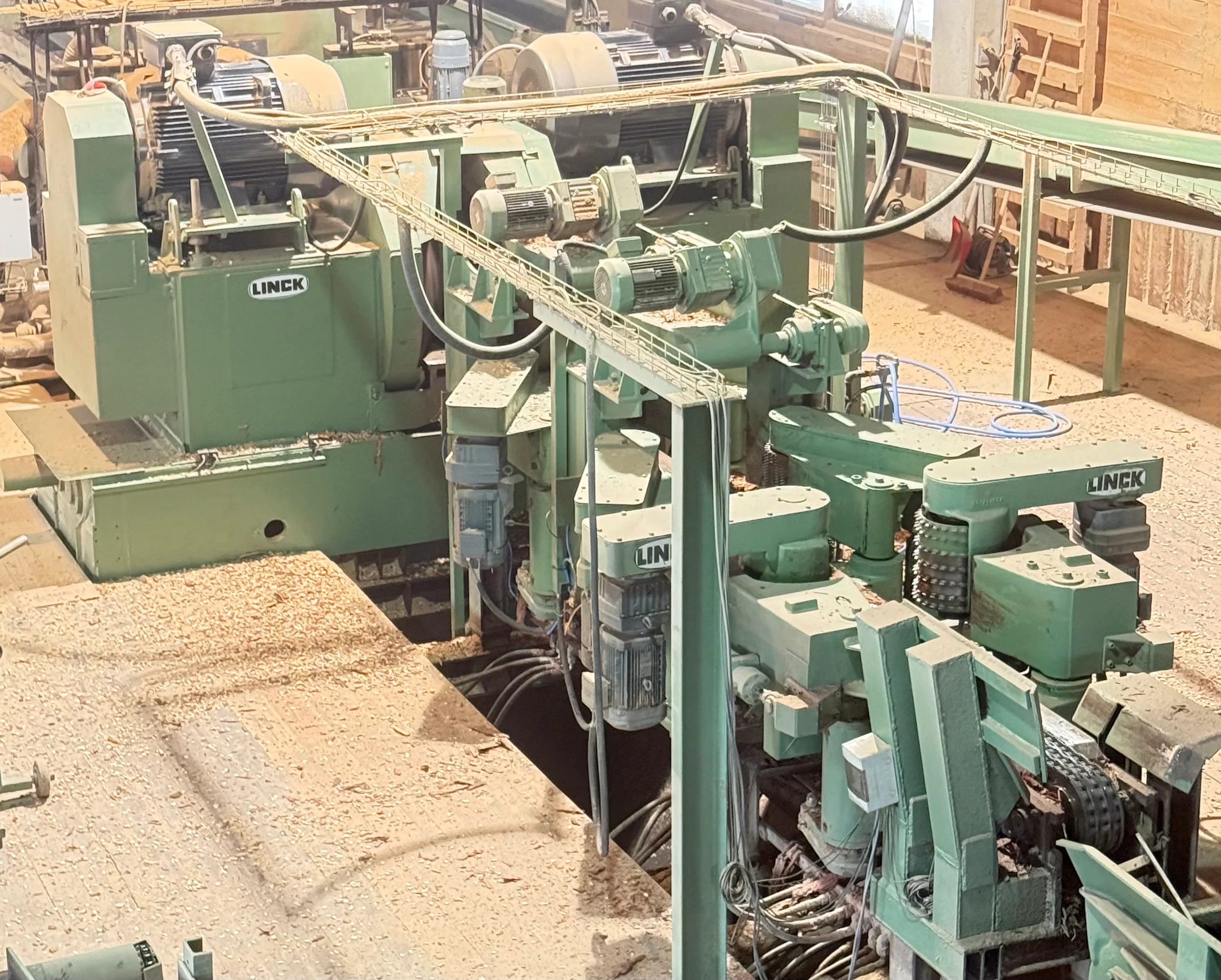 Linea di cippatrici LINCK V30