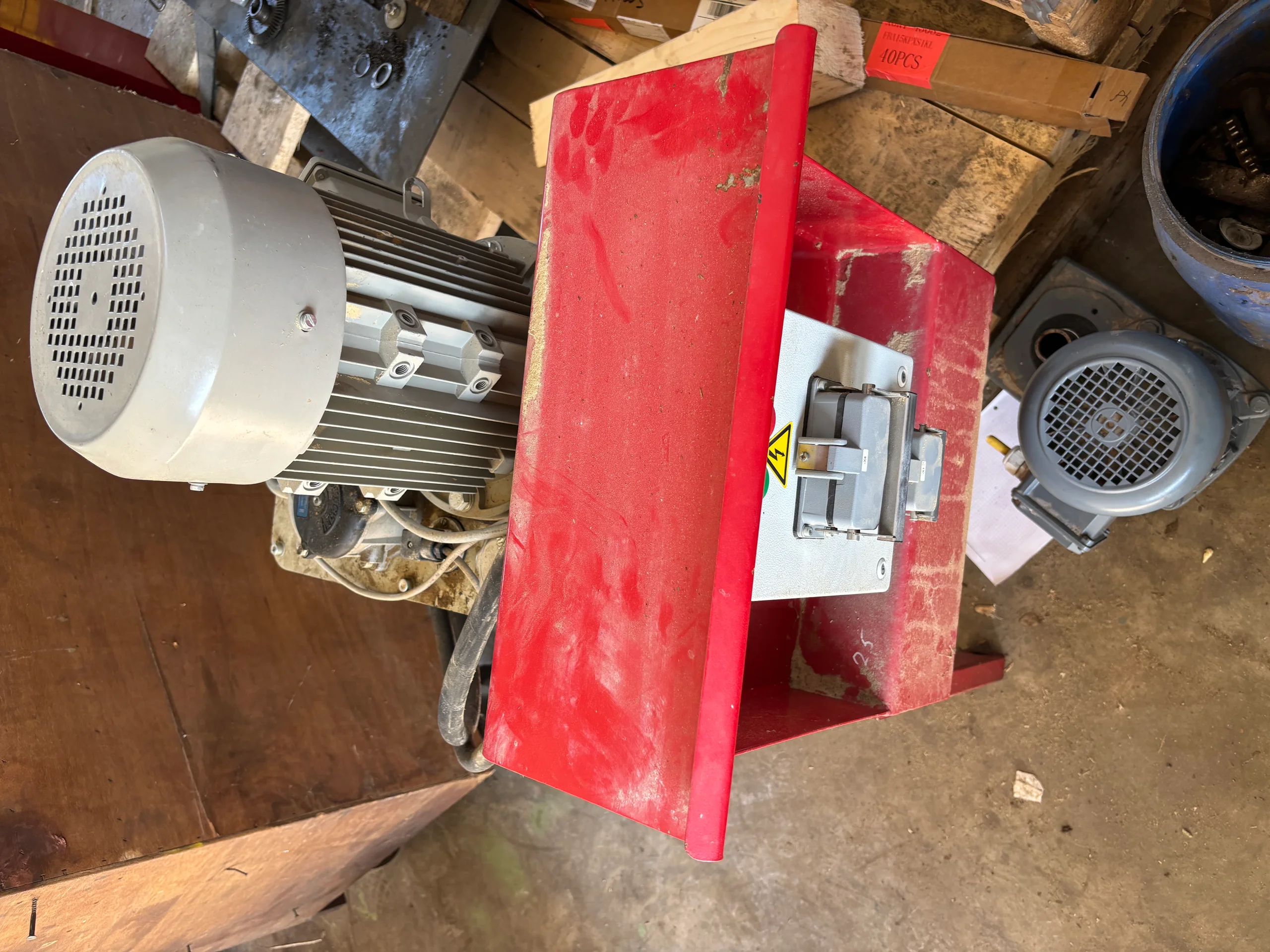 Contenitore a pavimento mobile - Immagine 8